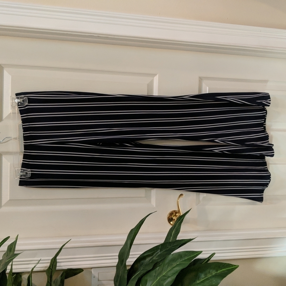 L79 Gypsie Women's Navy Striped Flare Pull On Pants Size Medium
